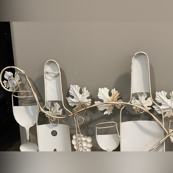 Outdoor / Indoor Art Metal Multi-Colored Metal Wire Wine Home Wall Decoration - Picture 8 of 10